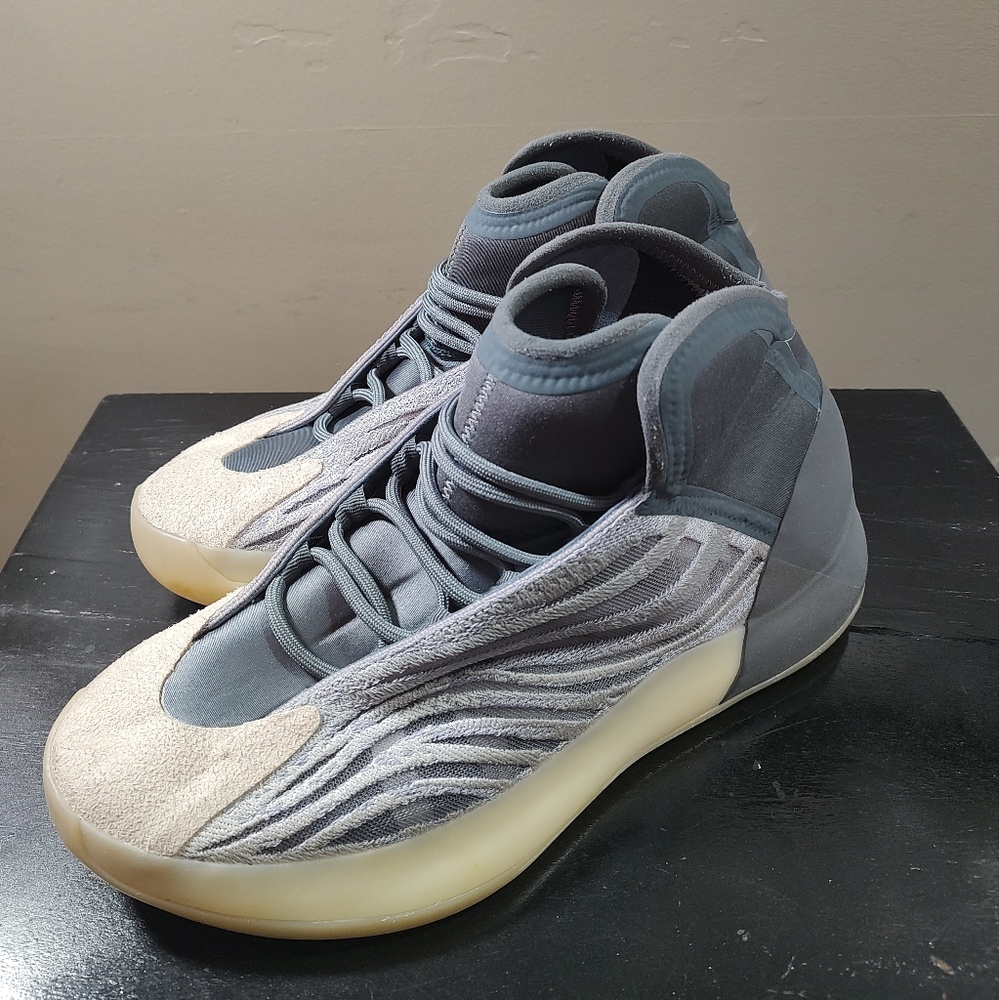Adidas Boost Yeezy Quantum Gray High-Top Men's Shoes Size 11